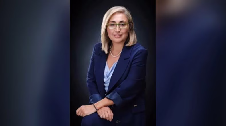 Στο μικροσκόπιο η βουλευτής Ημαθίας της ΝΔ, Στέλλα Αραμπατζή – Έλεγχος για καταγγελίες σχετικά με αισθητικές παρεμβάσεις